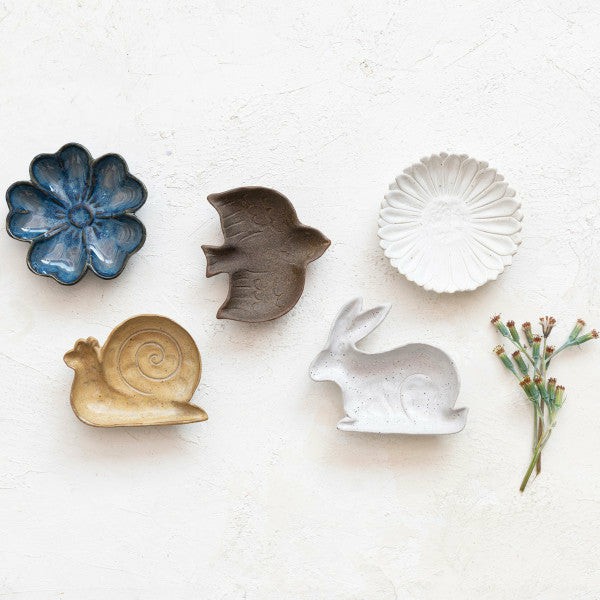 Floral & Fauna Dishes Kitchen